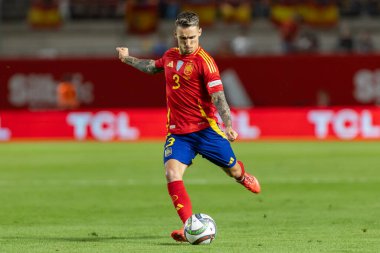 Murcia, İspanya - 12 Ekim 2024: UEFA Uluslar Ligi ön eleme maçı İspanya milli takımı ile Danimarka arasında yapıldı. İspanyol milli takımının oyuncuları. İspanyol taraftarlar.