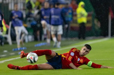 Cordoba, İspanya - 15 Ekim 2024: UEFA Uluslar Ligi ön eleme karşılaşması İspanya ile Sırbistan arasında. İspanya Milli Futbol Takımı 'nın zaferi. Milli takımın oyuncuları. Profesyonel futbol..