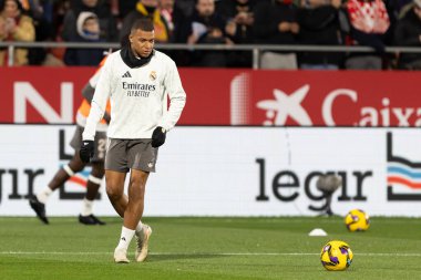 Girona, İspanya - 7 Aralık 2024: Girona Fc ile Real Madrid arasında oynanan lig maçı. Real Madrid kazandı. Avrupa şampiyonu.