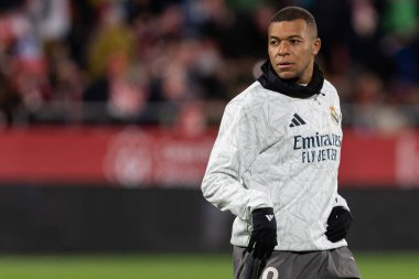 Girona, İspanya - 7 Aralık 2024: Girona Fc ile Real Madrid arasında oynanan lig maçı. Real Madrid kazandı. Avrupa şampiyonu.