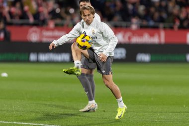 Girona, İspanya - 7 Aralık 2024: Girona Fc ile Real Madrid arasında oynanan lig maçı. Real Madrid kazandı. Avrupa şampiyonu.