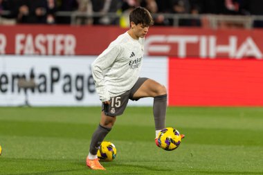 Girona, İspanya - 7 Aralık 2024: Girona Fc ile Real Madrid arasında oynanan lig maçı. Real Madrid kazandı. Avrupa şampiyonu.