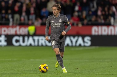Girona, İspanya - 7 Aralık 2024: Girona Fc ile Real Madrid arasında oynanan lig maçı. Real Madrid kazandı. Avrupa şampiyonu.