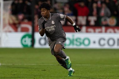 Girona, İspanya - 7 Aralık 2024: Girona Fc ile Real Madrid arasında oynanan lig maçı. Real Madrid kazandı. Avrupa şampiyonu.