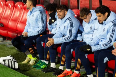 Girona, İspanya - 7 Aralık 2024: Girona Fc ile Real Madrid arasında oynanan lig maçı. Real Madrid kazandı. Avrupa şampiyonu.