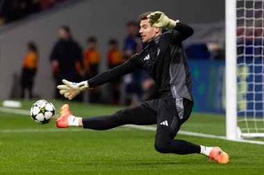 Madrid, İspanya - 11 Aralık 2024: Atletico de Madrid ile SK Slovamn Bratislava arasında oynanan Şampiyonlar Ligi maçı. SK Bratislava oyuncuları. Colchoneros kazandı.