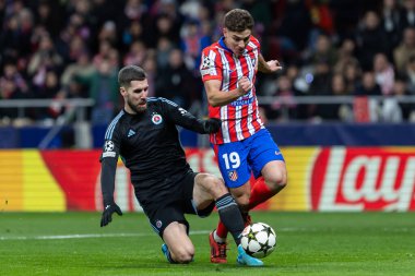 Madrid, İspanya - 11 Aralık 2024: Atletico de Madrid ile SK Slovamn Bratislava arasında oynanan Şampiyonlar Ligi maçı. Atletico de Madrid oyuncuları. Colchoneros kazandı.