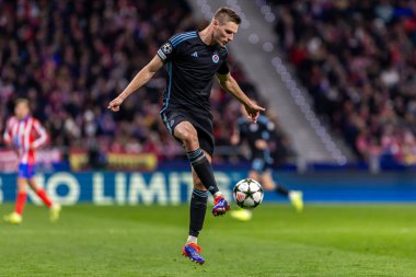 Madrid, İspanya - 11 Aralık 2024: Atletico de Madrid ile SK Slovamn Bratislava arasında oynanan Şampiyonlar Ligi maçı. SK Bratislava oyuncuları. Colchoneros kazandı.