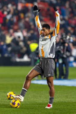 Madrid, İspanya - 14 Aralık 2024: Rayo Vallecano ile Real Madrid arasındaki lig maçı Vallecas mahallesinde oynandı. Futbolcular. Lig 2024, Lig 2025.