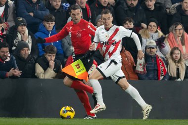 Madrid, İspanya - 14 Aralık 2024: Rayo Vallecano ile Real Madrid arasındaki lig maçı Vallecas mahallesinde oynandı. Futbolcular. Lig 2024, Lig 2025.