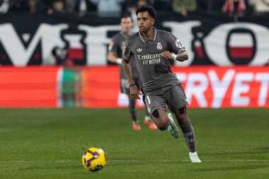 Madrid, İspanya - 14 Aralık 2024: Rayo Vallecano ile Real Madrid arasındaki lig maçı Vallecas mahallesinde oynandı. Futbolcular. Lig 2024, Lig 2025.