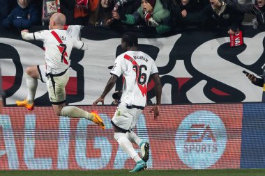 Madrid, İspanya - 14 Aralık 2024: Rayo Vallecano ile Real Madrid arasındaki lig maçı Vallecas mahallesinde oynandı. Futbolcular. Lig 2024, Lig 2025.