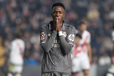 Madrid, İspanya - 14 Aralık 2024: Rayo Vallecano ile Real Madrid arasındaki lig maçı Vallecas mahallesinde oynandı. Futbolcular. Lig 2024, Lig 2025.