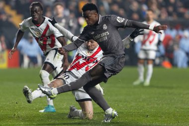Madrid, İspanya - 14 Aralık 2024: Rayo Vallecano ile Real Madrid arasındaki lig maçı Vallecas mahallesinde oynandı. Futbolcular. Lig 2024, Lig 2025.