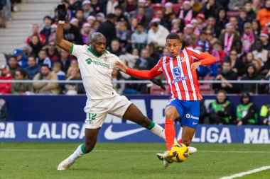 Madrid, İspanya - 15 Aralık 2024: Madrid 'de Atletico de Madrid ile Getafe Fc arasında oynanan lig maçı. Atletico de Madrid oyuncuları. Lig 2024, Lig 2025.