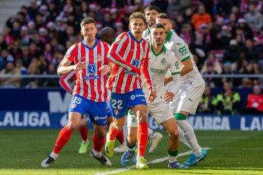 Madrid, İspanya - 15 Aralık 2024: Madrid 'de Atletico de Madrid ile Getafe Fc arasında oynanan lig maçı. Atletico de Madrid oyuncuları. Lig 2024, Lig 2025.