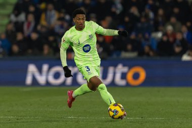 Madrid, İspanya - 18 Ocak 2025: Getafe FC ile Barselona FC arasında oynanan lig maçı. FC Barcelona 'nın oyuncuları. İspanya Süper Kupası Şampiyonu.