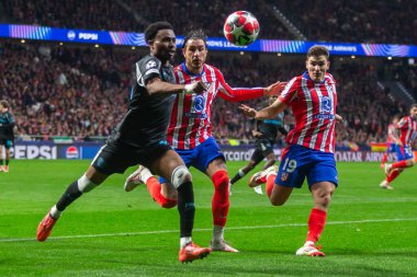 Madrid, İspanya - 21 Ocak 2025: Atletico de Madrid ile Bayer Leverkusen arasında oynanan Şampiyonlar Ligi maçı. Atletico de Madrid oyuncuları. Madrid takımının zaferi..