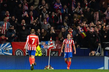 Madrid, İspanya - 21 Ocak 2025: Atletico de Madrid ile Bayer Leverkusen arasında oynanan Şampiyonlar Ligi maçı. Atletico de Madrid oyuncuları. Madrid takımının zaferi..