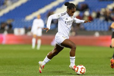 Madrid, İspanya - 23 Ocak 2025: FC Barcelona ile Atletico de Madrid arasında bayanlar Süper Kupa yarı finalleri. Gerçek Madrid oyuncuları. Kadın futbolu. Kız futbolu.