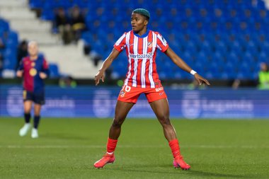 Madrid, İspanya - 23 Ocak 2025: FC Barcelona ile Atletico de Madrid arasında bayanlar Süper Kupa yarı finalleri. Kadın futbolu. Kız futbolu.