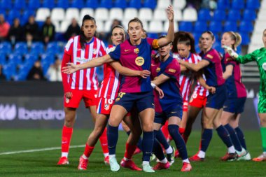 Madrid, İspanya - 23 Ocak 2025: FC Barcelona ile Atletico de Madrid arasında bayanlar Süper Kupa yarı finalleri. Kadın futbolu. Kız futbolu.