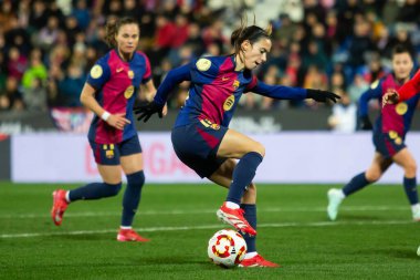 Madrid, İspanya - 23 Ocak 2025: FC Barcelona ile Atletico de Madrid arasında bayanlar Süper Kupa yarı finalleri. Kadın futbolu. Kız futbolu.