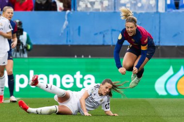 Madrid, İspanya - 26 Ocak 2025: Madrid 'de FC Barcelona ile Real Madrid arasında oynanan Bayanlar Süper Kupası Finali. Kadın futbol klasiği. FC Barcelona kazandı..