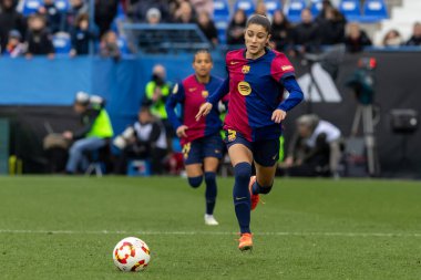 Madrid, İspanya - 26 Ocak 2025: Madrid 'de FC Barcelona ile Real Madrid arasında oynanan Bayanlar Süper Kupası Finali. Kadın futbol klasiği. FC Barcelona kazandı..