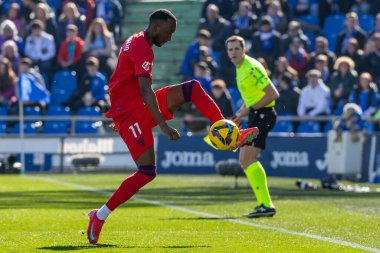 Madrid, İspanya - 1 Şubat 2025: Getafe Fc ile Sevilla Fc arasındaki lig maçı Madrid 'de oynandı. Sevilla FC oyuncuları. Lig 2024, 2025. Profesyonel futbol..