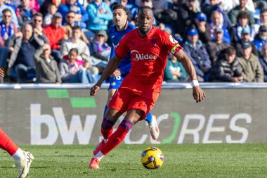 Madrid, İspanya - 1 Şubat 2025: Getafe Fc ile Sevilla Fc arasındaki lig maçı Madrid 'de oynandı. Sevilla FC oyuncuları. Lig 2024, 2025. Profesyonel futbol..
