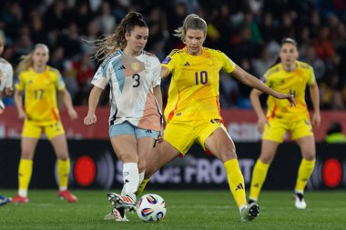 Valencia, İspanya - 21 Şubat 2025: İspanya milli takımı ile Belçika milli takımı arasındaki maç Valencia 'da oynandı. UEFA Kadın Milletler Ligi. Belçika milli futbol takımının oyuncuları.