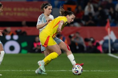 Valencia, İspanya - 21 Şubat 2025: İspanya milli takımı ile Belçika milli takımı arasındaki maç Valencia 'da oynandı. UEFA Kadın Milletler Ligi. İspanyol milli futbol takımının oyuncuları.
