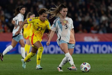 Valencia, İspanya - 21 Şubat 2025: İspanya milli takımı ile Belçika milli takımı arasındaki maç Valencia 'da oynandı. UEFA Kadın Milletler Ligi. İspanyol milli futbol takımının oyuncuları.