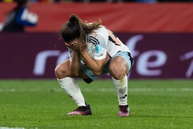 Valencia, İspanya - 21 Şubat 2025: İspanya milli takımı ile Belçika milli takımı arasındaki maç Valencia 'da oynandı. UEFA Kadın Milletler Ligi. İspanyol milli futbol takımının oyuncuları.