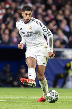 Madrid, İspanya - 12 Mart 2025: Madrid 'de Atletico Madrid ile Real Madrid arasında oynanan Şampiyonlar Ligi maçı. Gerçek Madrid oyuncuları. Avrupa şampiyonları. İspanyol Euroderby.