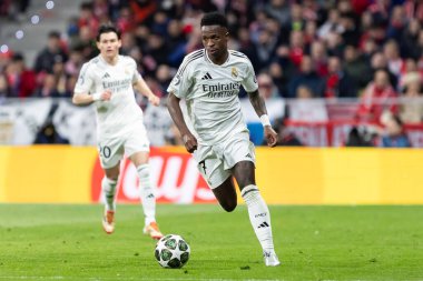 Madrid, İspanya - 12 Mart 2025: Madrid 'de Atletico Madrid ile Real Madrid arasında oynanan Şampiyonlar Ligi maçı. Gerçek Madrid oyuncuları. Avrupa şampiyonları. İspanyol Euroderby.