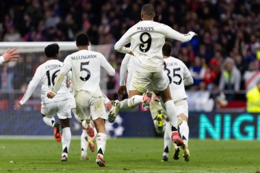 Madrid, İspanya - 12 Mart 2025: Madrid 'de Atletico Madrid ile Real Madrid arasında oynanan Şampiyonlar Ligi maçı. Gerçek Madrid oyuncuları. Avrupa şampiyonları. İspanyol Euroderby.
