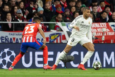 Madrid, İspanya - 12 Mart 2025: Atletico Madrid ile Real Madrid arasındaki Şampiyonlar Ligi maçı başkentte oynandı. Avrupa Şampiyonları. İspanyol Euroderby.