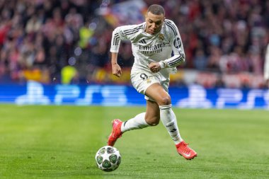 Madrid, İspanya - 12 Mart 2025: Atletico Madrid ile Real Madrid arasındaki Şampiyonlar Ligi maçı başkentte oynandı. Avrupa Şampiyonları. İspanyol Euroderby.