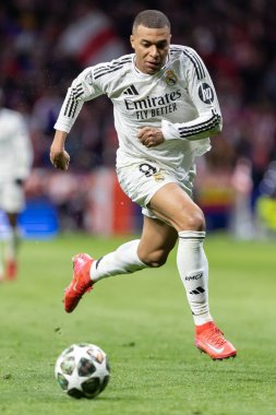 Madrid, İspanya - 12 Mart 2025: Atletico Madrid ile Real Madrid arasındaki Şampiyonlar Ligi maçı başkentte oynandı. Avrupa Şampiyonları. İspanyol Euroderby.