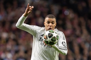 Madrid, İspanya - 12 Mart 2025: Atletico Madrid ile Real Madrid arasındaki Şampiyonlar Ligi maçı başkentte oynandı. Avrupa Şampiyonları. İspanyol Euroderby.