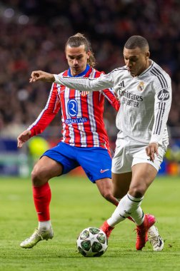 Madrid, İspanya - 12 Mart 2025: Atletico Madrid ile Real Madrid arasındaki Şampiyonlar Ligi maçı başkentte oynandı. Avrupa Şampiyonları. İspanyol Euroderby.