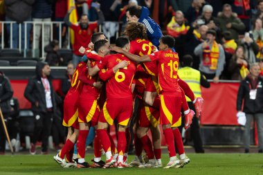 Valencia, İspanya - 23 Mart 2025: UEFA Uluslar Ligi çeyrek finalleri İspanya ile Hollanda arasında Valencia 'da oynandı. İspanyol milli takım oyuncuları. İspanya kazandı.