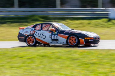 Madrid, İspanya - 29 Mart 2025: Madrid 'deki Jarama Pisti' nde düzenlenen RACE Touring Car Championship Championship. Araba yarışı. Kapalı devre. Hız yarışı.