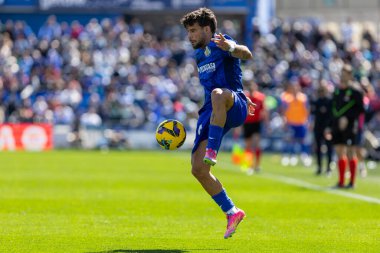 Madrid, İspanya - 30 Mart 2025: La Liga maçı Getafe FC ile Villarreal arasında Madrid 'de oynandı. Getafe oyuncuları. Profesyonel futbol. La Liga 2024, 2025.