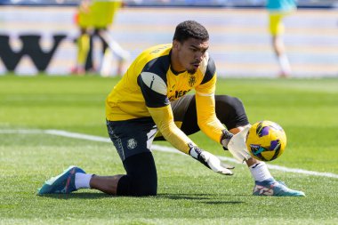 Madrid, İspanya - 30 Mart 2025: La Liga maçı Getafe FC ile Villarreal arasında Madrid 'de oynandı. Villarreal oyuncuları. Profesyonel futbol. La Liga 2024, 2025.