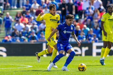 Madrid, İspanya - 30 Mart 2025: La Liga maçı Getafe FC ile Villarreal arasında Madrid 'de oynandı. Villarreal oyuncuları. Profesyonel futbol. La Liga 2024, 2025.