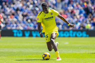 Madrid, İspanya - 30 Mart 2025: La Liga maçı Getafe FC ile Villarreal arasında Madrid 'de oynandı. Villarreal oyuncuları. Profesyonel futbol. La Liga 2024, 2025.