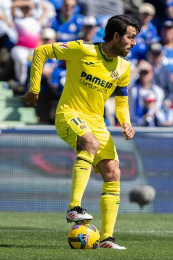 Madrid, İspanya - 30 Mart 2025: La Liga maçı Getafe FC ile Villarreal arasında Madrid 'de oynandı. Villarreal oyuncuları. Profesyonel futbol. La Liga 2024, 2025.